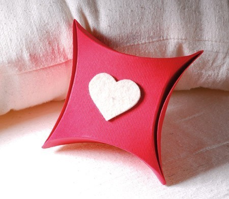 Geschenkbox für Valentinstag mit Herz