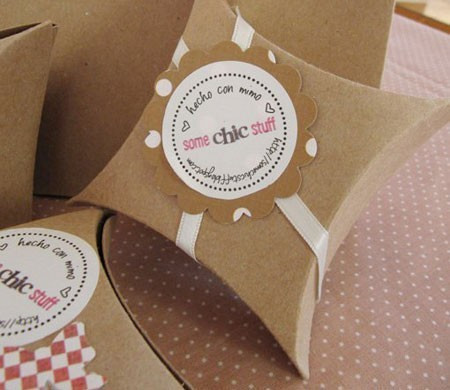 Geschenkbox in Kraftpapierfarbe für Geschäfte
