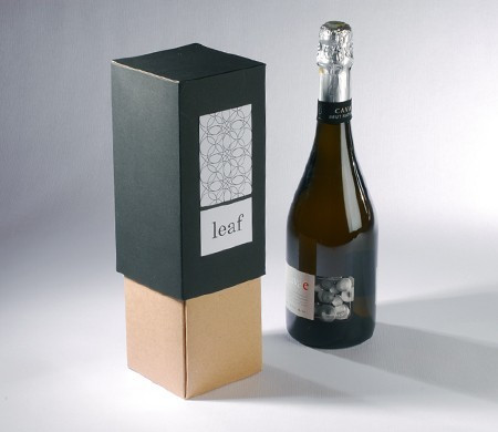 Elegante caja para botella...