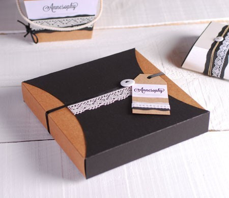 Delicada caja regalo con...
