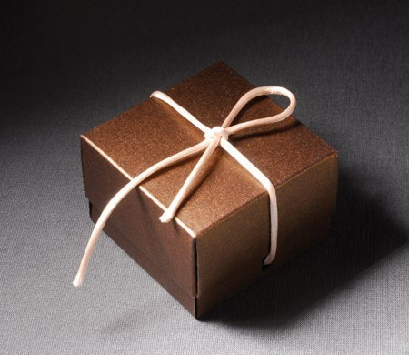 Kleine Geschenkbox mit Deckel