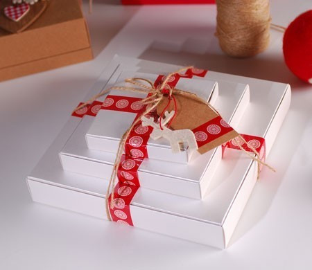 Schlichte Geschenkbox für Geschäfte