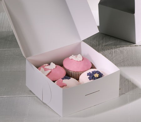 Dekorierte Box für 4 Cupcakes