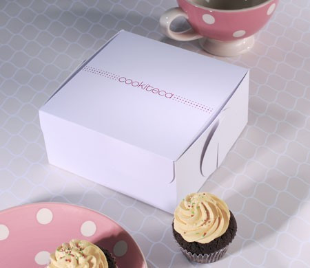 Cupcake-Box mit aufgedrucktem Logo