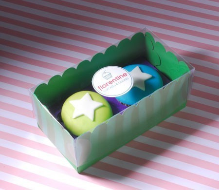 Cajita de colores para dos cupcakes