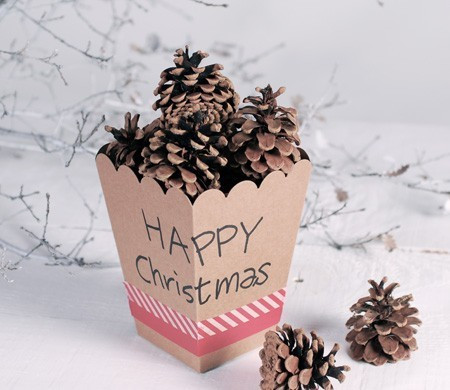 Weihnachtliche Schachtel...