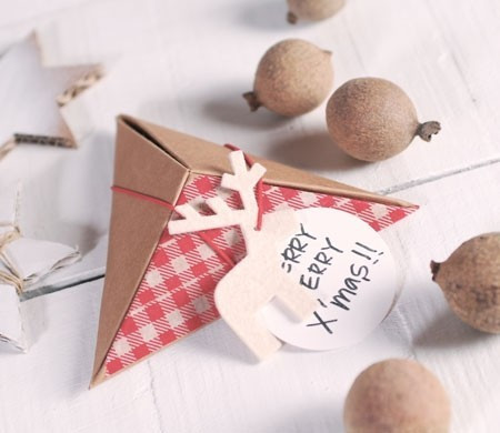 Pyramidenförmige Schachtel für Weihnachten