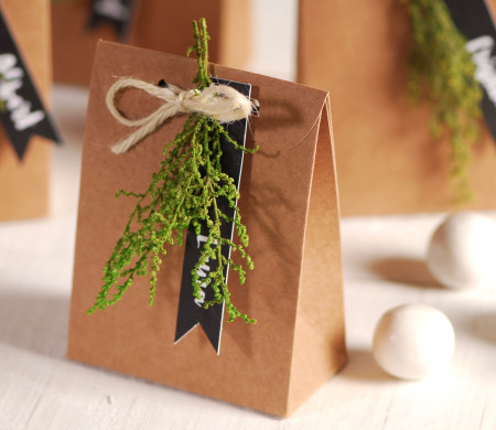 Dekorierte Geschenktüte