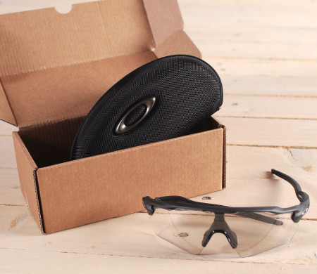 Kasten für Brille. Ideal für Optikgeschäfte! Kasten für Brille. Ideal für Optikgeschäfte!