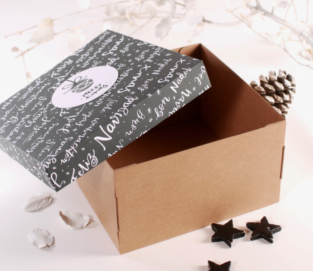 Caja con tapa navideña Caja con tapa navideña