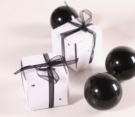 Caja navideña para regalar cremas