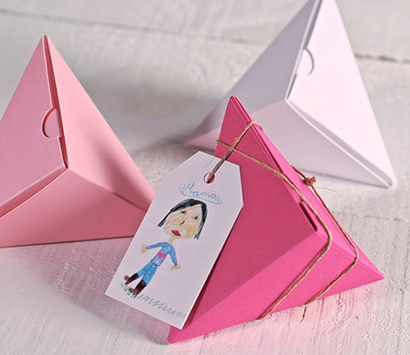 Cajas piramidales para regalo