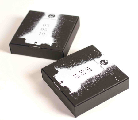Geschenkschachtel mit speziellem Datum