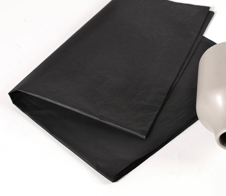 Seidenpapier. Verpacken Sie Ihre Geschenke schön!