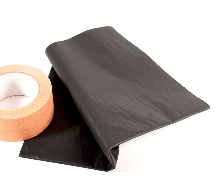 Seidenpapier. Verpacken Sie Ihre Geschenke schön!