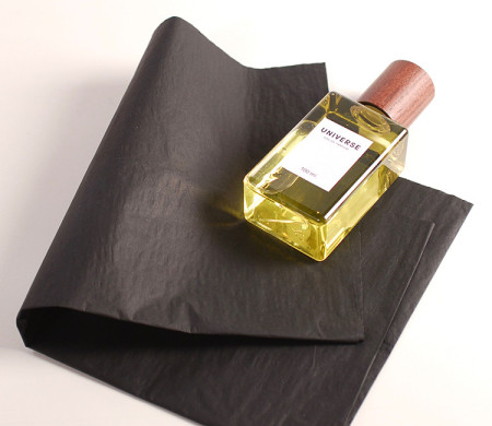 Seidenpapier. Verpacken Sie Ihre Geschenke schön!