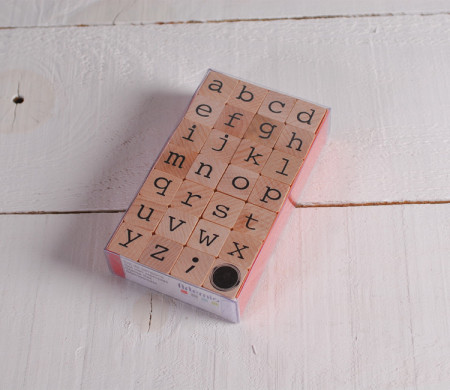 Buchstaben-Holzstempelset 
