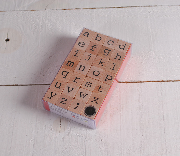 Buchstaben-Holzstempelset Buchstaben-Holzstempelset