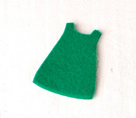 Mädchenkleid. Filzschmuck für Babygeschenke.