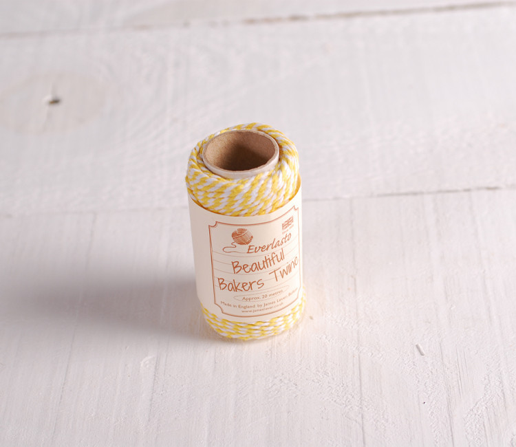 Baker's Twine zweifarbig zum Dekorieren von Geschenken