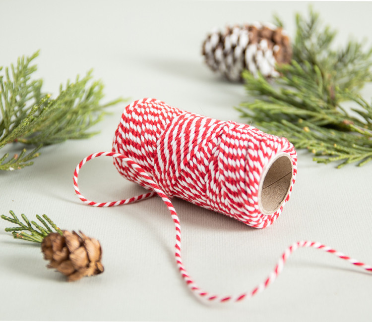 Baker's Twine zweifarbig zum Dekorieren von Geschenken