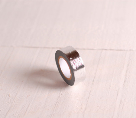Silbernes Washi-Tape mit weißen Sternen