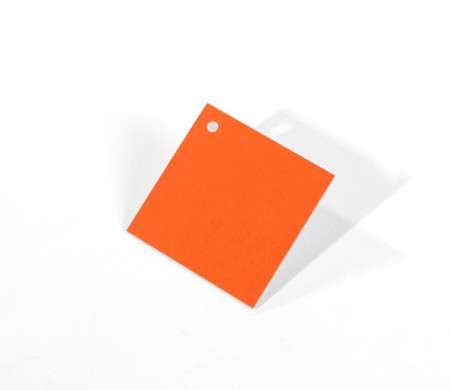 Quadratische Geschenketiketten aus Karton