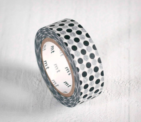 Washi-Tape mit schwarzen Punkten