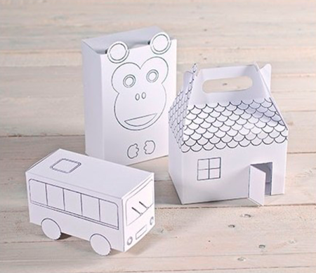 Set mit Schachteln zum Ausmalen