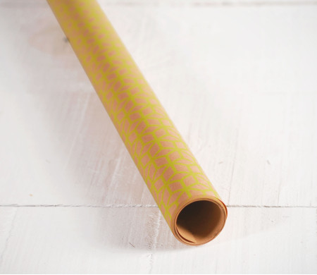 Geschenkpapier mit geometrischen Formen