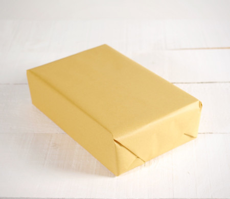 Pastellfarbenes Geschenkpapier. Verleihen Sie Ihren Geschenken Farbe!