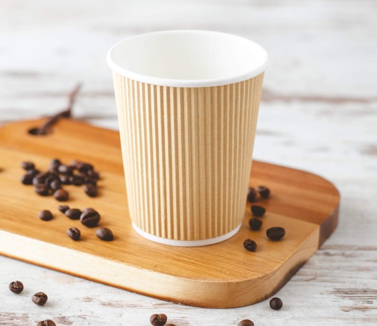 Becher aus Pappe in Kraft Becher aus Pappe in Kraft