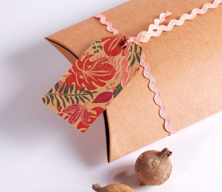 Zickzackband Rosa mit Goldverzierung, 0,5 cm breit