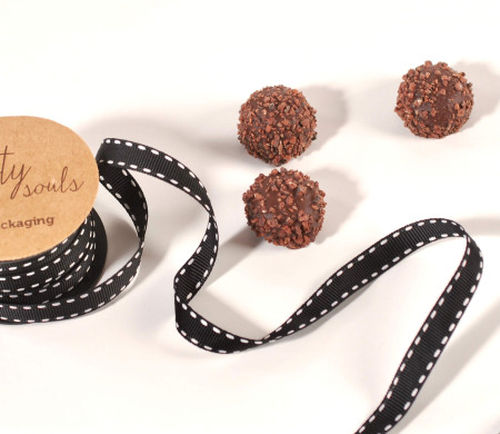 Schwarzes Geschenk-Ripsband mit Nähten