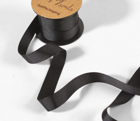 Schwarzes Grosgrain-Band