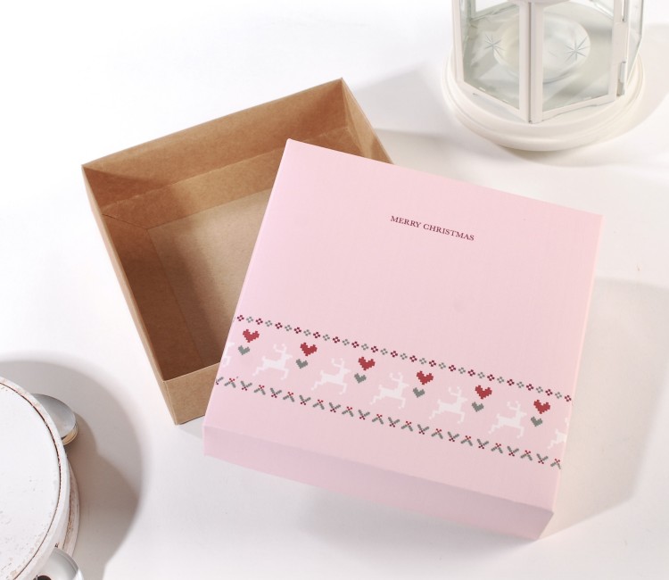 Spezielle quadratische Geschenkschachtel für Weihnachten Spezielle quadratische Geschenkschachtel für Weihnachten