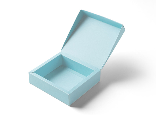 Quadratische Geschenkschachtel mit Deckel